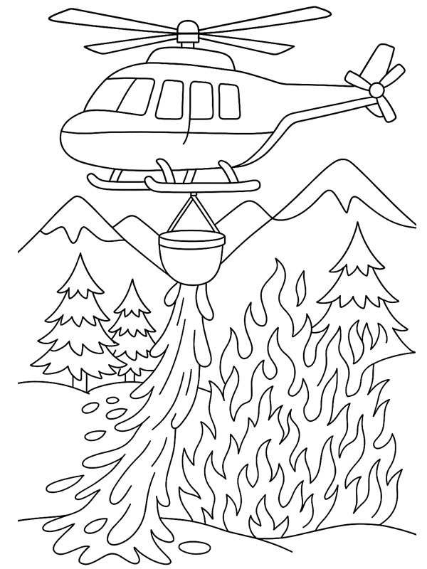 Hubschrauber löscht Waldbrand