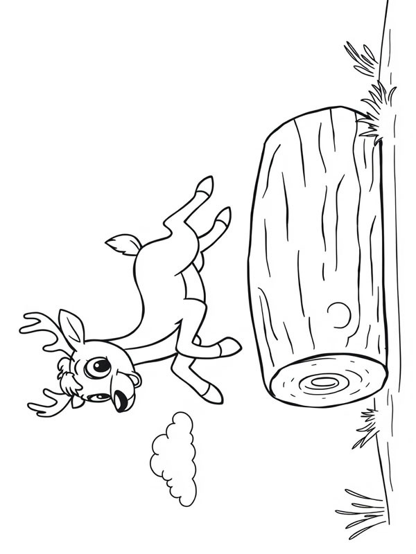 Jeleń przeskakuje pień drzewa